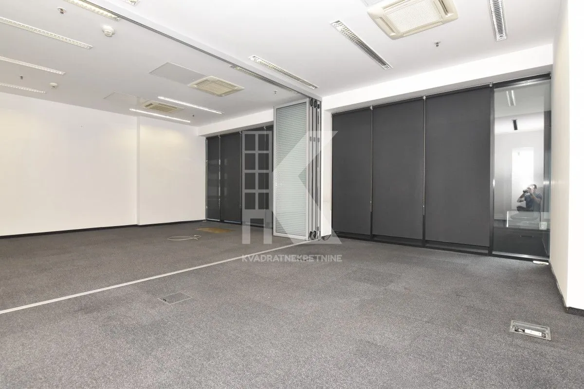 Rent, office space, 59m², Preko Morače, Podgorica