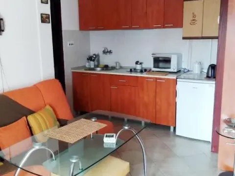 Prodaja, jednosoban stan, 35m², Kumbor, Herceg Novi - image 2