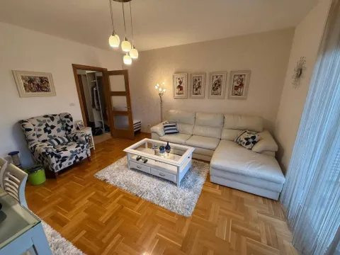 Prodaja, dvosoban stan, 70m², Pobrežje, Podgorica - image 3