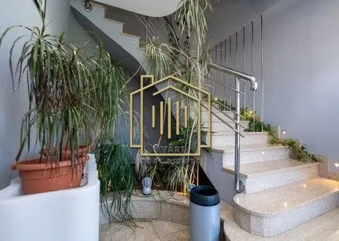 Izdavanje, poslovni prostor, 250m², Gornja Gorica, Podgorica - image 17