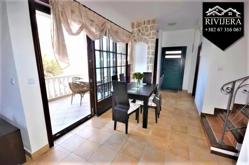 Sale, house, 235m², Kostanjica, Kotor