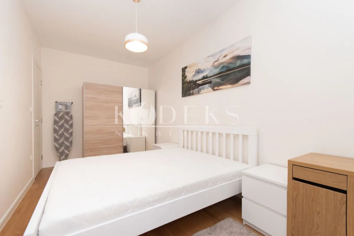 Rent, one bedroom apartment, 42m², Central Point, Podgorica