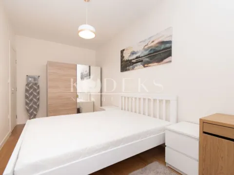 Izdavanje, jednosoban stan, 42m², Central Point, Podgorica - image 17