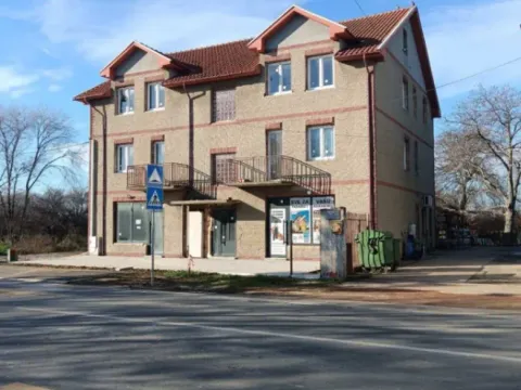 Prodaja, kuća, 500m², Surčin, Beograd - image 5