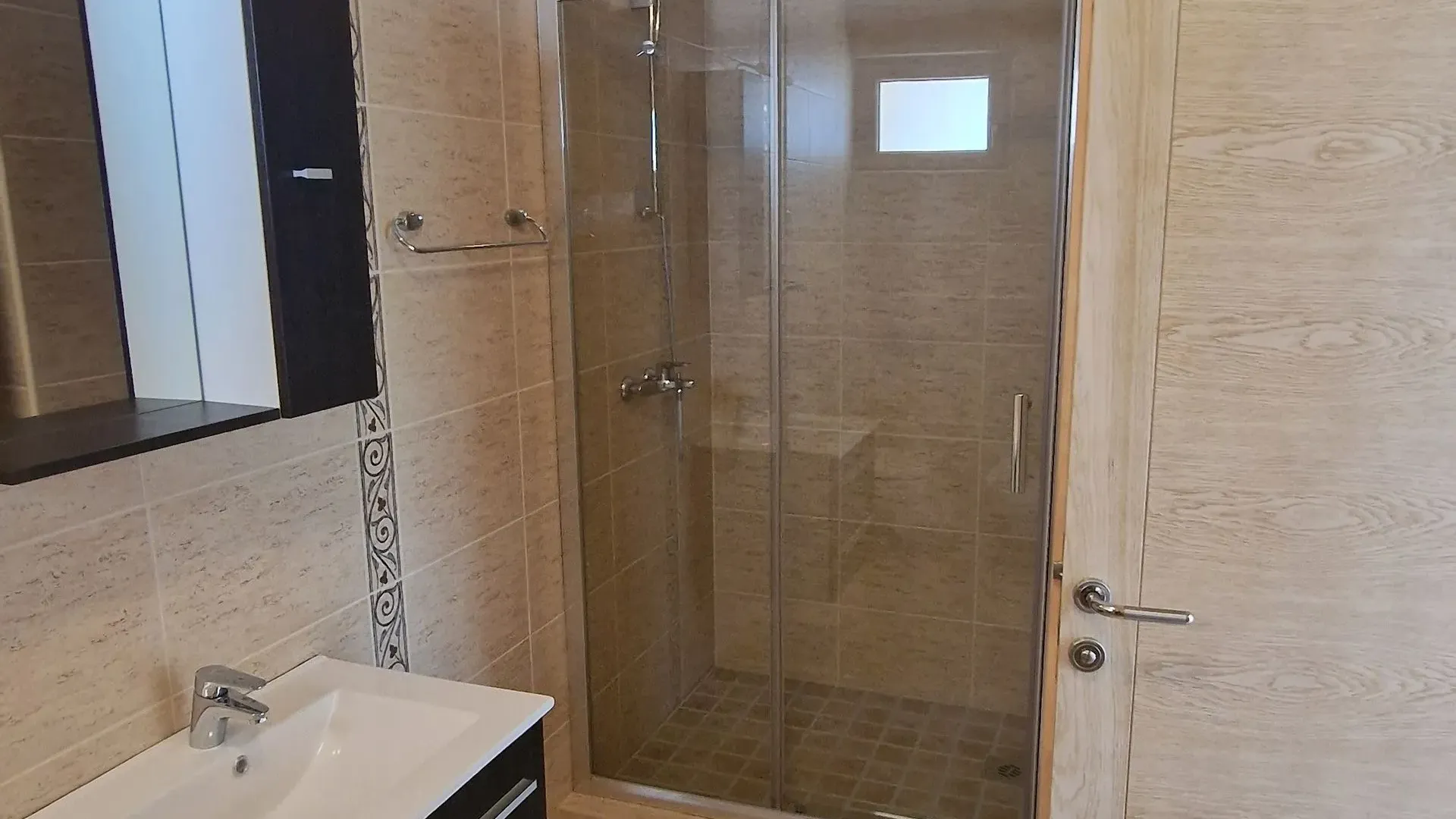 Sale, two bedroom apartment, 105m², Bečići, Budva