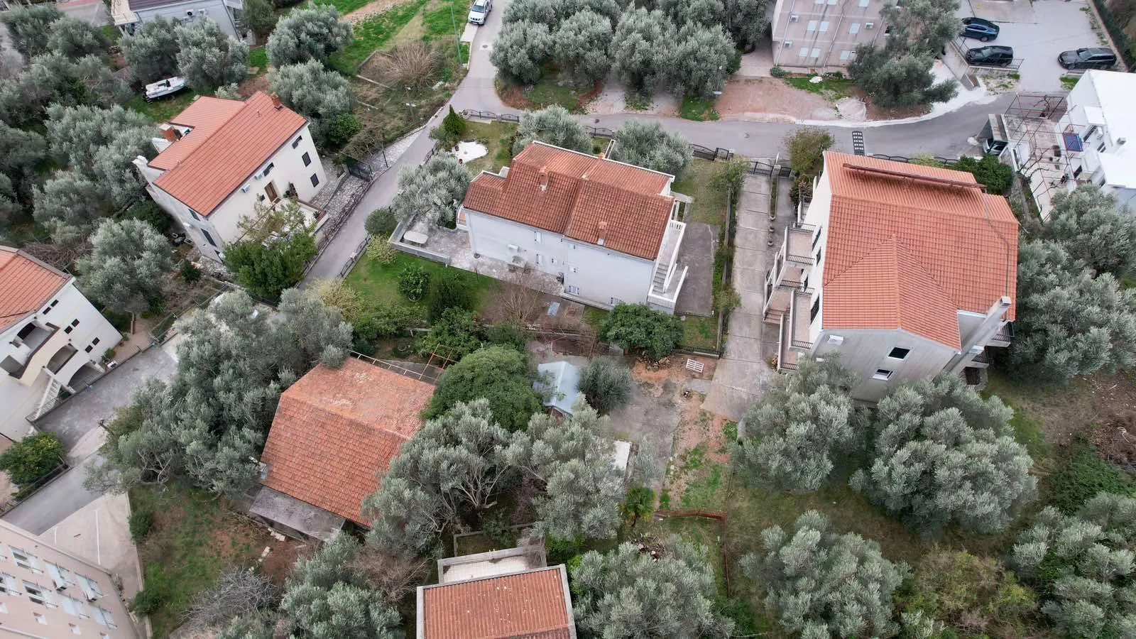 Prodaja, plac, 237m², Petrovac, Budva