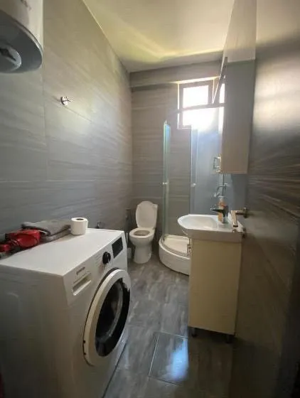 Prodaja, jednosoban stan, 33m², Zlatica, Podgorica