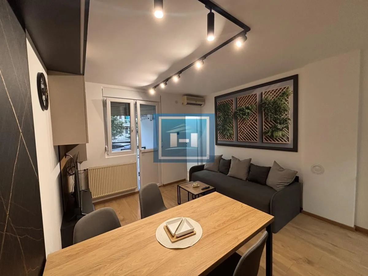Rent, studio apartment, 23m², Strelište, Jagodina