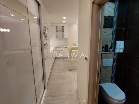 Sale, two bedroom apartment, 80m², Rozino, Budva - image 7