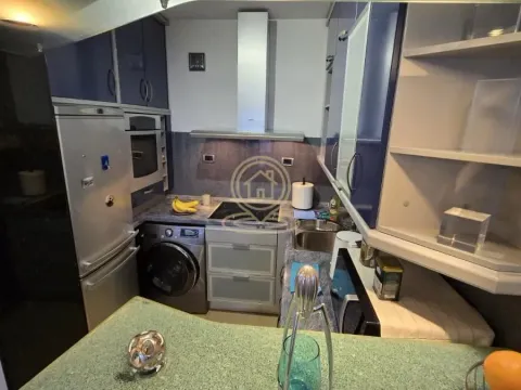 Izdavanje, dvosoban stan, 54m², Stari Grad, Beograd - image 13