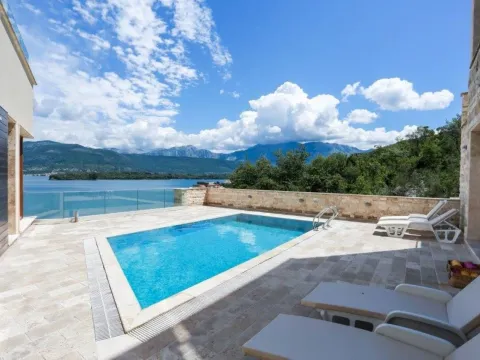Sale, house, 517m², Kotor, Crna Gora - image 6