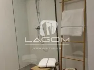 Izdavanje, trosoban stan, 79m², Savski Venac, Beograd - image 16