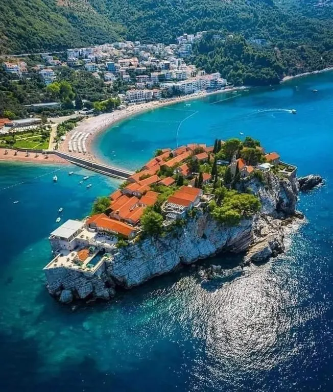 Prodaja, plac, 3255m², Sveti Stefan, Budva