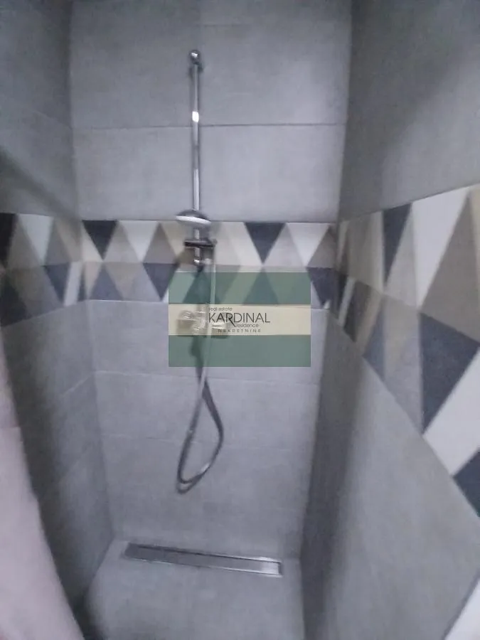 Izdavanje, garsonjera, 27m², Centar, Jagodina