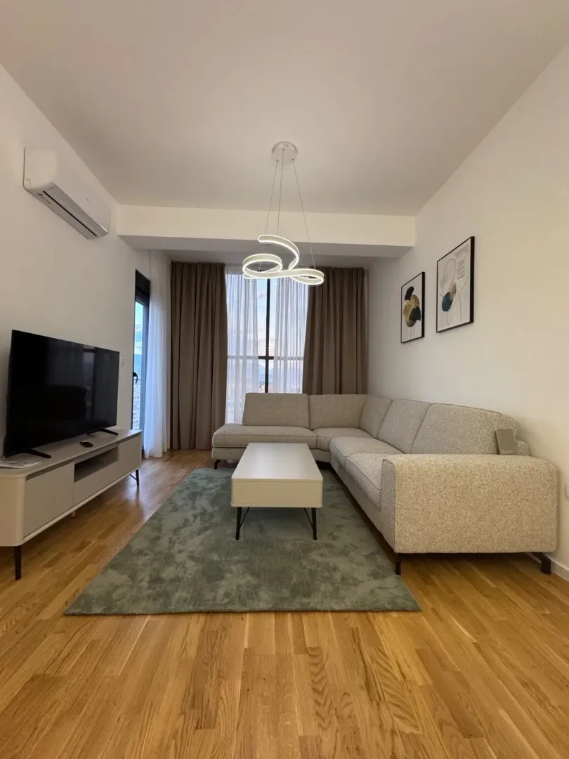 Rent, three bedroom apartment, 90m², Stari Aerodrom, Podgorica