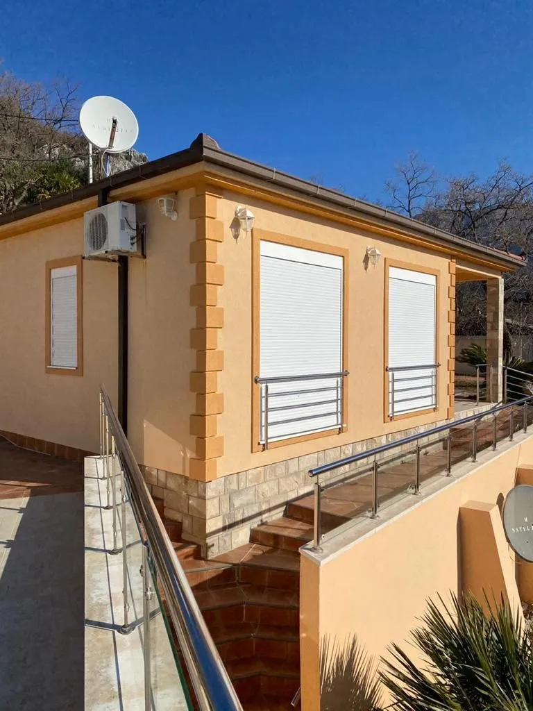 Sale, house, 390m², Zagrađe, Bar