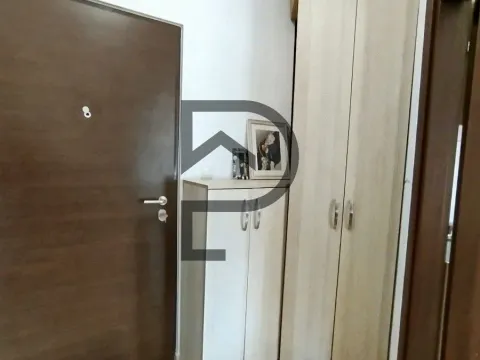 Prodaja, stan, 40m², Stari Aerodrom, Podgorica - image 4