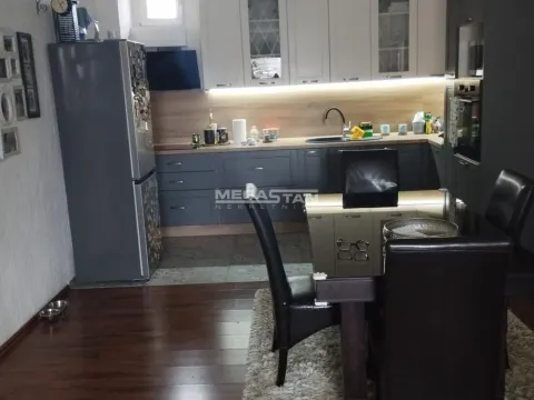 Prodaja, kuća, 324m², Strelište, Pančevo - image 8