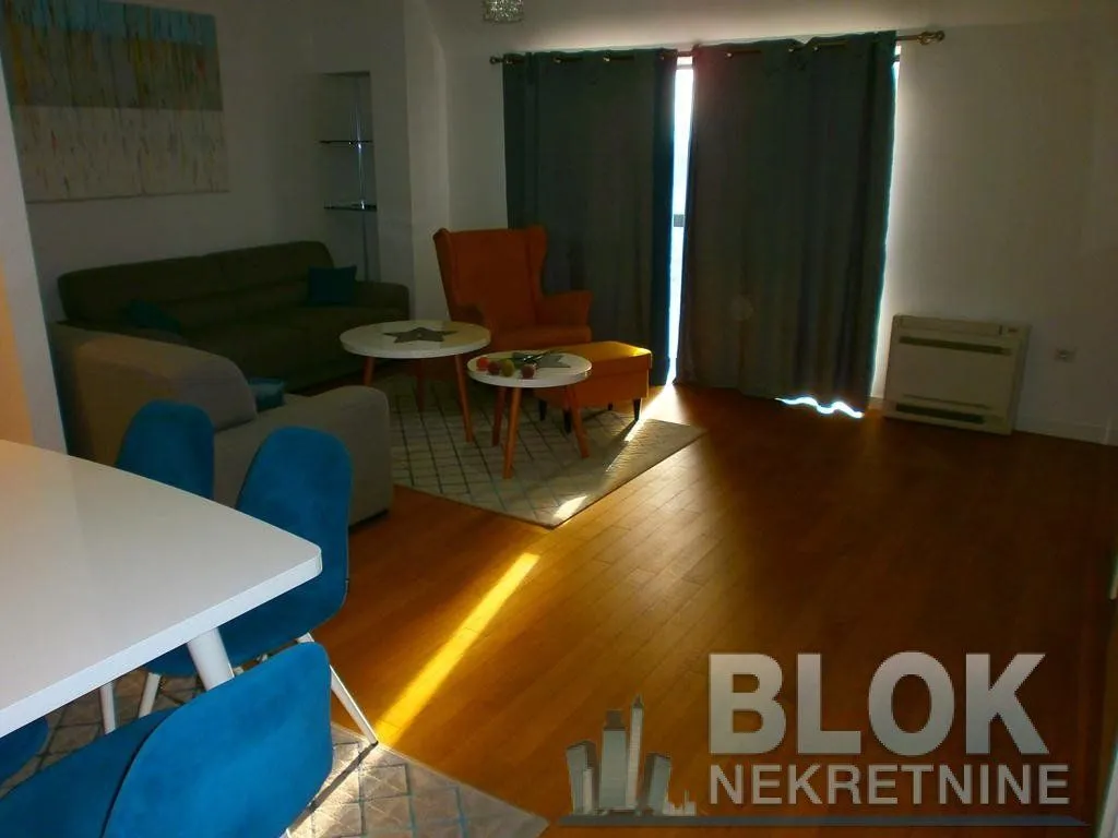 Izdavanje, trosoban stan, 105m², Dalmatinska ulica, Podgorica