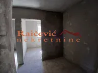 Prodaja, trosoban stan, 60m², Zemun Gornji Grad, Zemun Sve Podlokacije - image 6