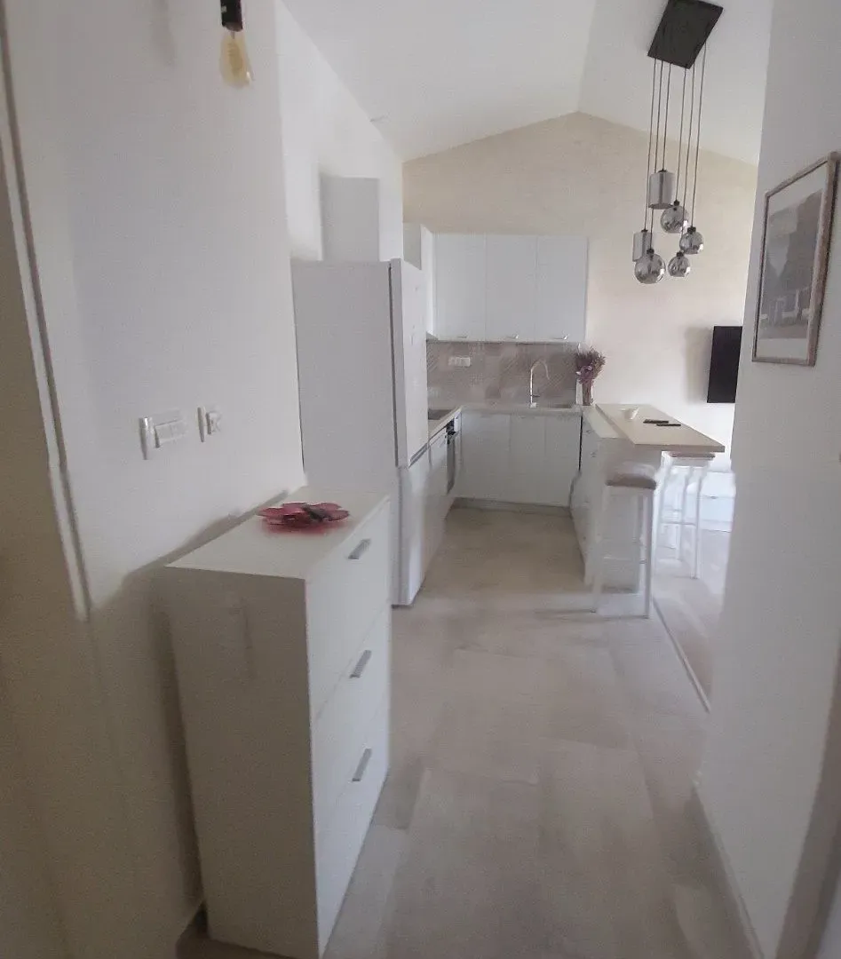 Rent, two bedroom apartment, 60m², Seljanovo, Tivat