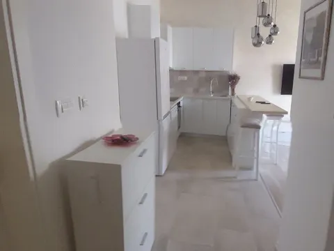 Rent, two bedroom apartment, 60m², Seljanovo, Tivat - image 2