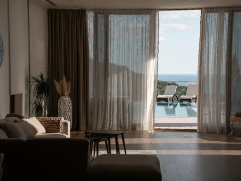 Izdavanje, kuća, 450m², Krimovica, Kotor - image 2