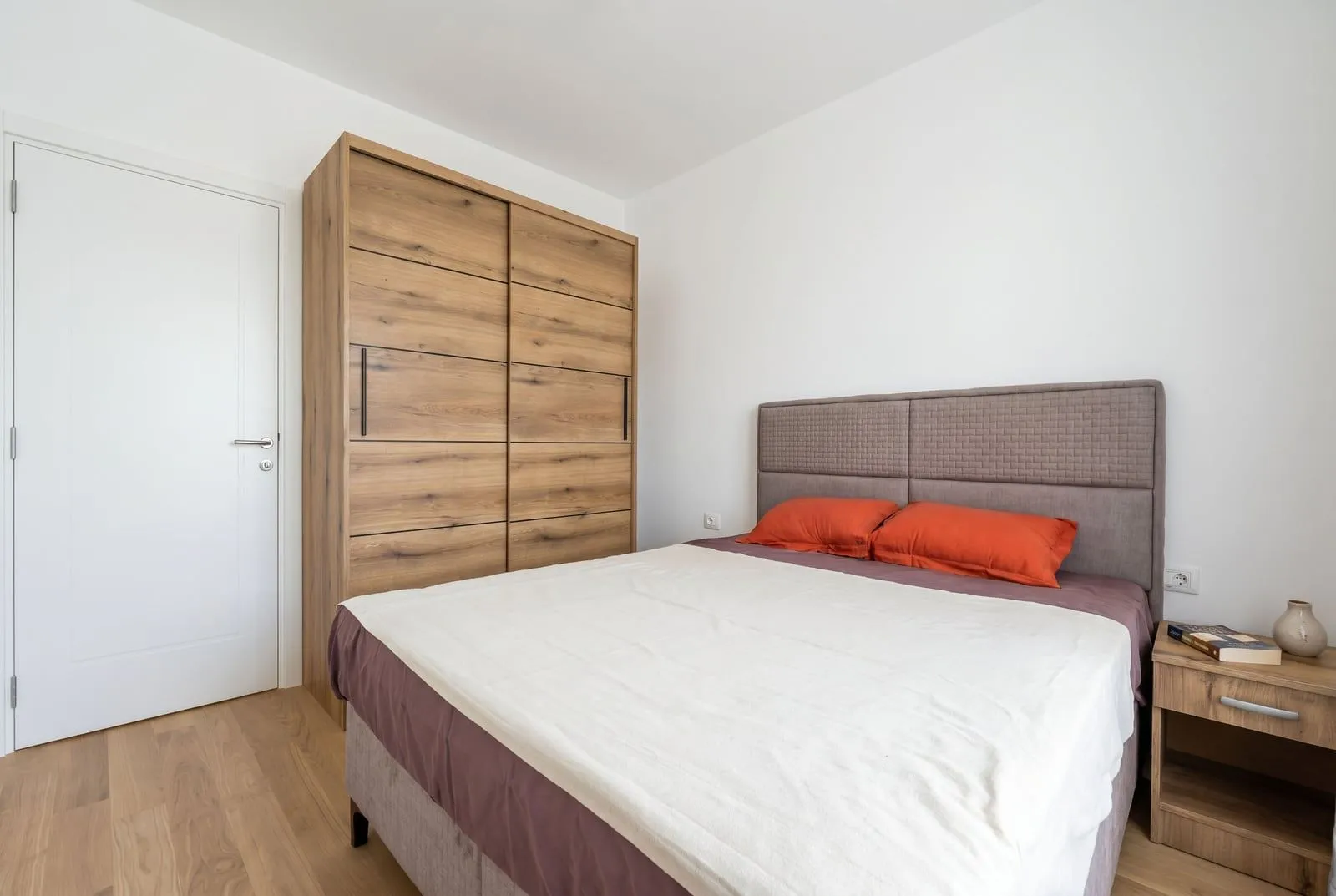 Stan-na-dan, dvosoban stan, 46m², Bečići, Budva