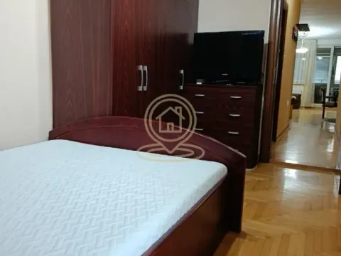 Izdavanje, trosoban stan, 73m², Centar, Novi Sad - image 10