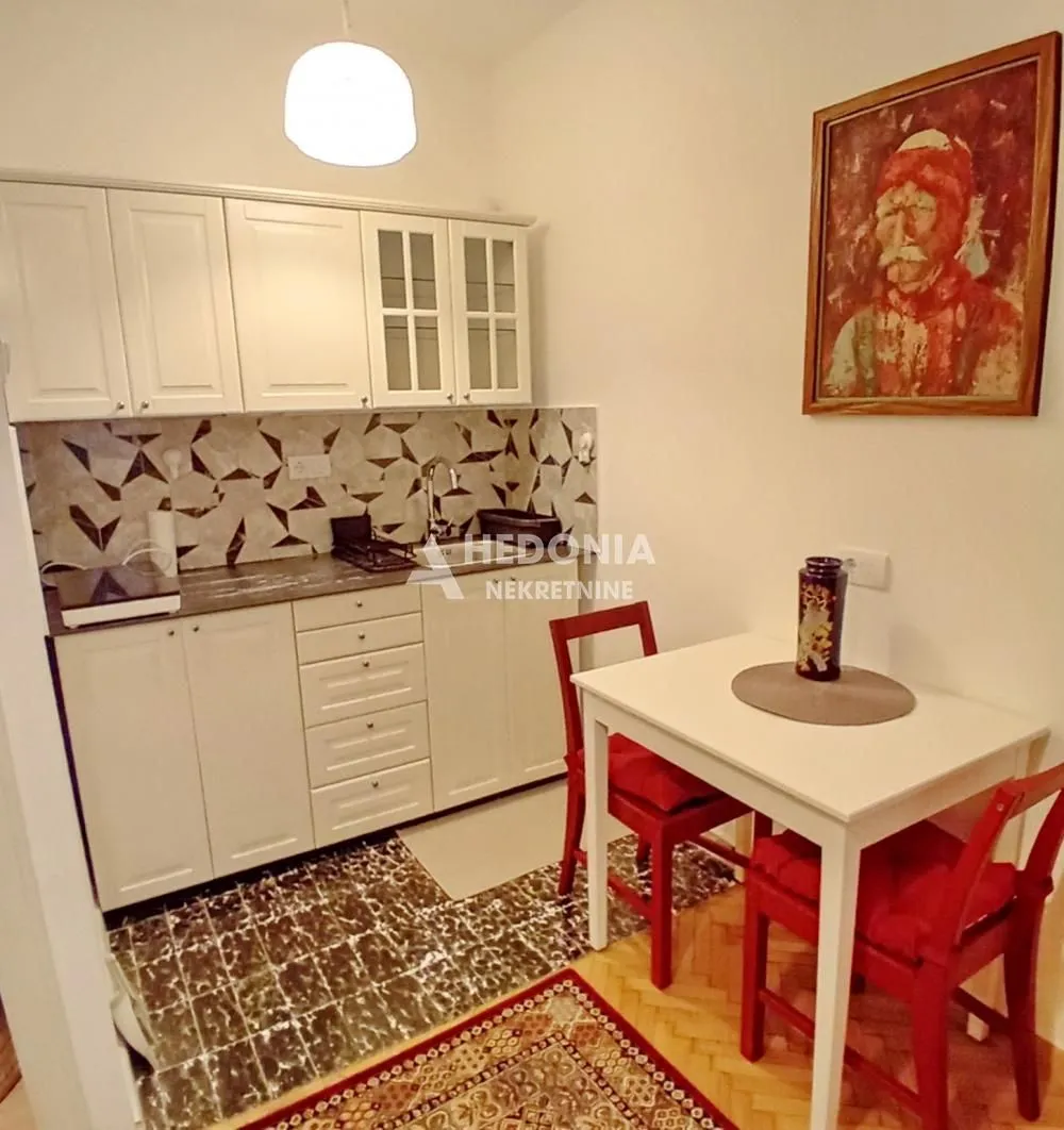 Rent, one bedroom apartment, 36m², Zeleni Venac, Beograd