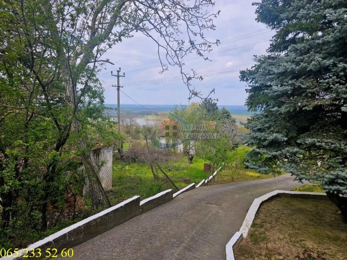 Prodaja, kuća, 192m², Stari Slankamen, Inđija