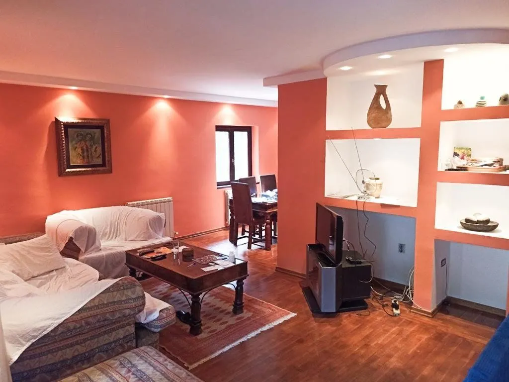 Izdavanje, trosoban stan, 95m², Preko Morače, Podgorica