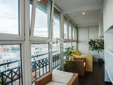 Rent, four bedroom apartment, 140m², Đeram Pijaca, Beograd - image 26