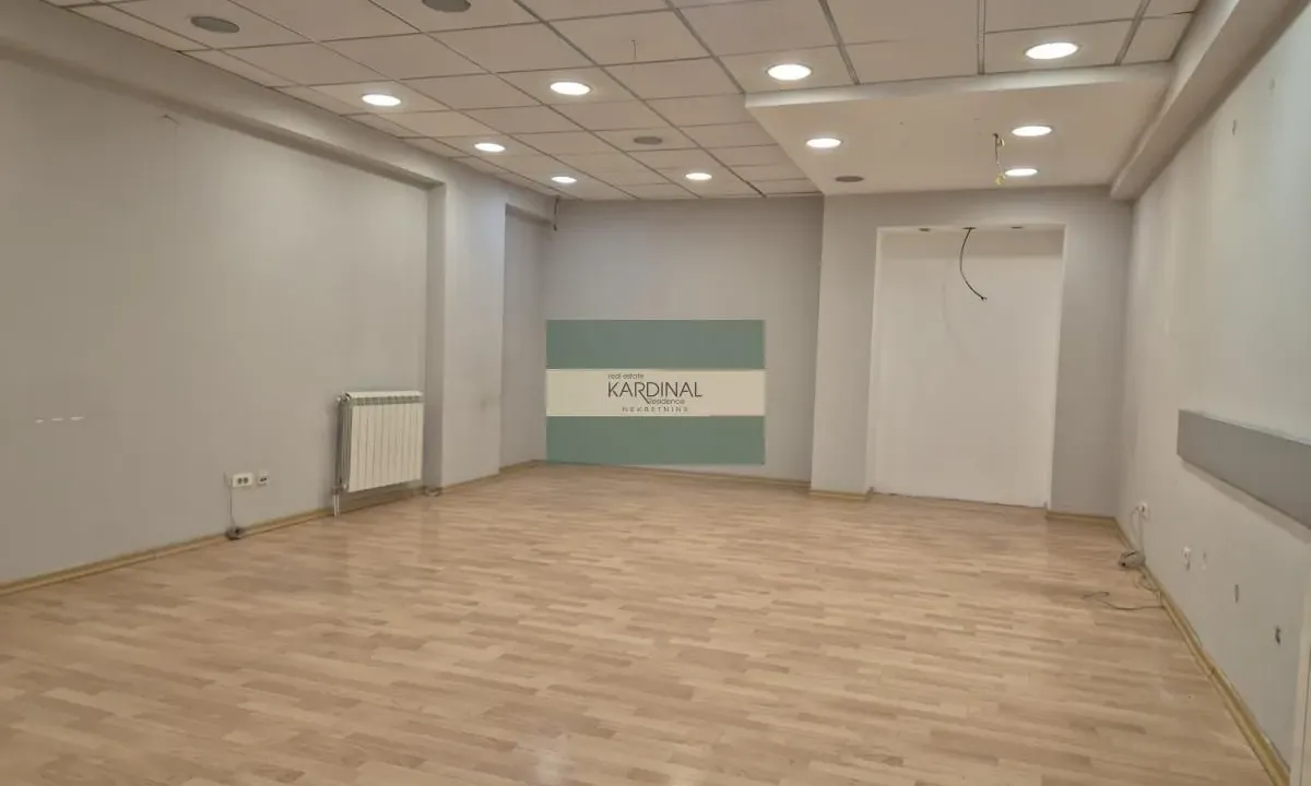 Rent, office space, 326m², Centar, Jagodina