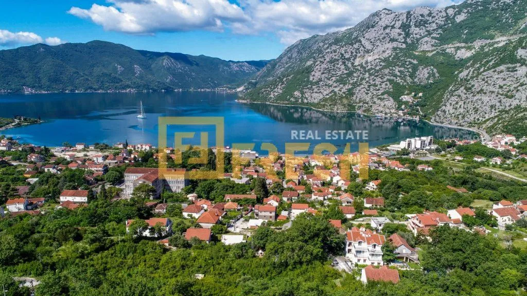 Prodaja, plac, 5318m², Kotor, Crna Gora