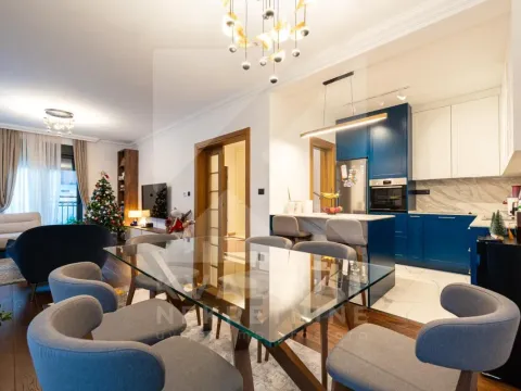 Prodaja, kuća, 166m², Tološi, Podgorica - image 13