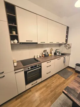 Izdavanje, dvosoban stan, 70m², Luštica, Tivat - image 10