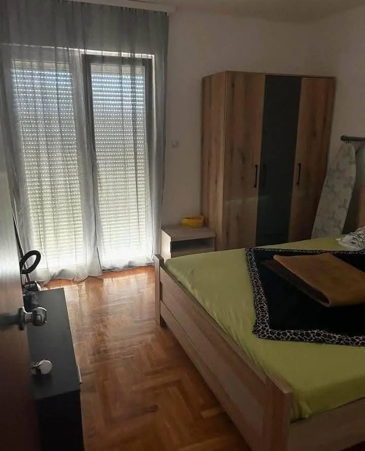 Prodaja, jednosoban stan, 60m², Zagorič, Podgorica