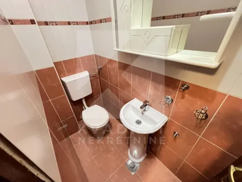 Rent, house, 140m², Zabjelo, Podgorica - image 17