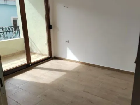 Sale, one bedroom apartment, 40m², Podmaine, Budva - image 2