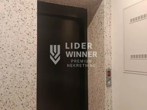 Sale, office space, 154m², Bezanijska Kosa 1, Bežanijska Kosa Sve Podlokacije - image 2