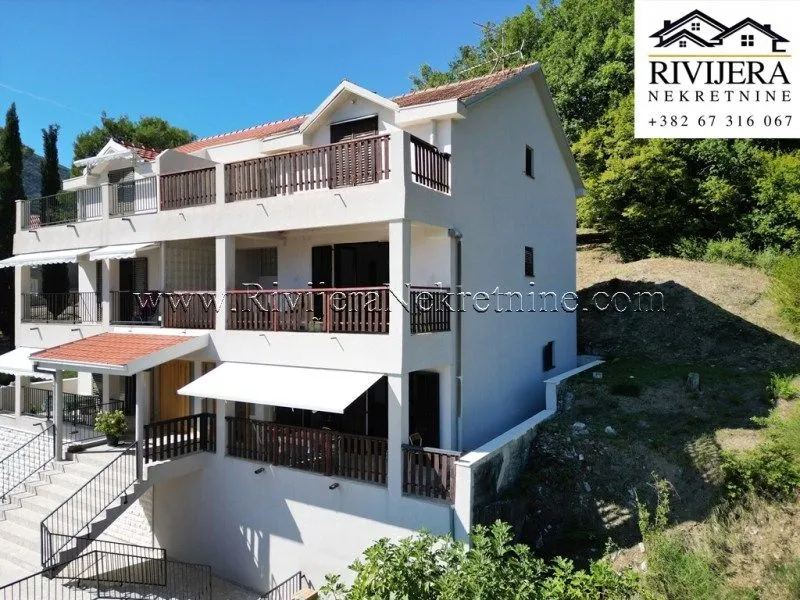 Prodaja, kuća, 237m², Sutorina, Herceg Novi