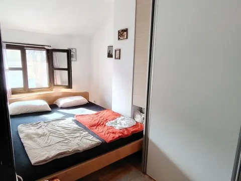 Sale, house, 71m², Zemun Kalvarija, Zemun Sve Podlokacije - image 13