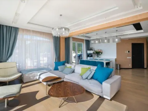 Sale, three bedroom apartment, 147m², Bečići, Budva - image 2