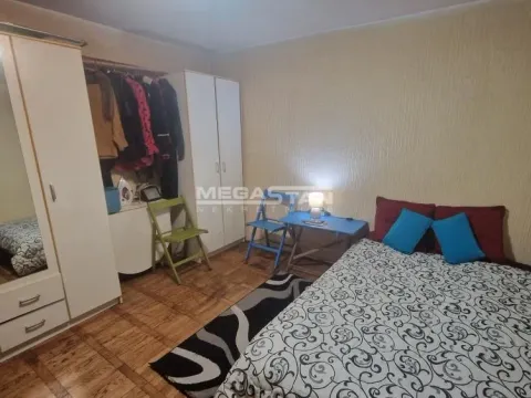 Prodaja, jednosoban stan, 33m², Vračar Centar, Vračar Sve Podlokacije - image 2