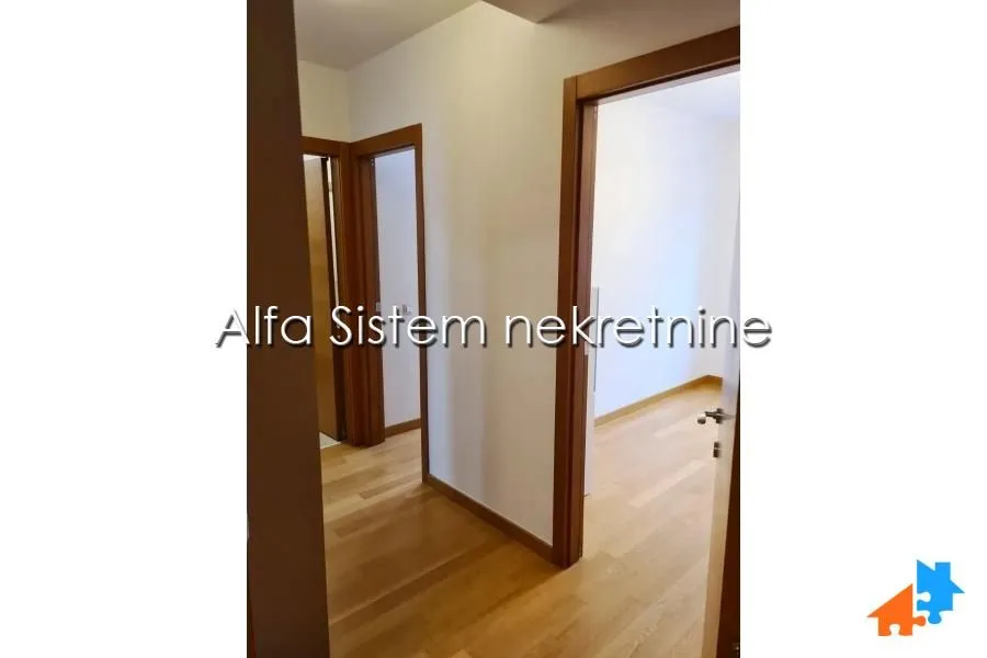 Rent, three bedroom apartment, 82m², Vračar Hram, Vračar Sve Podlokacije