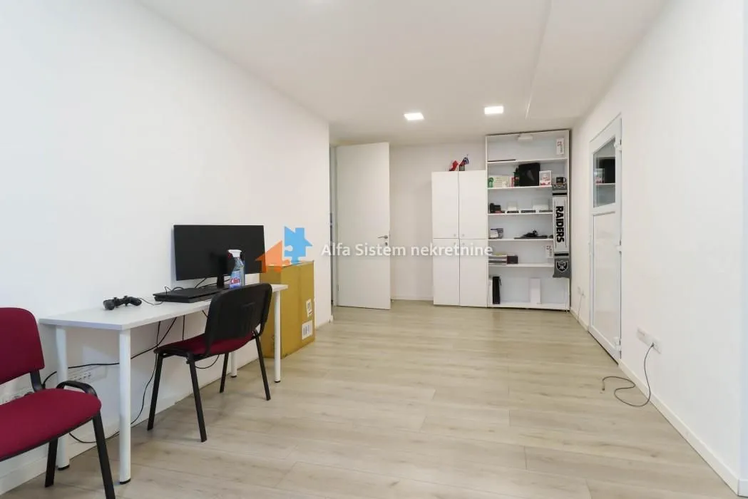 Rent, office space, 137m², Novi Beograd Sve Podlokacije, Beograd