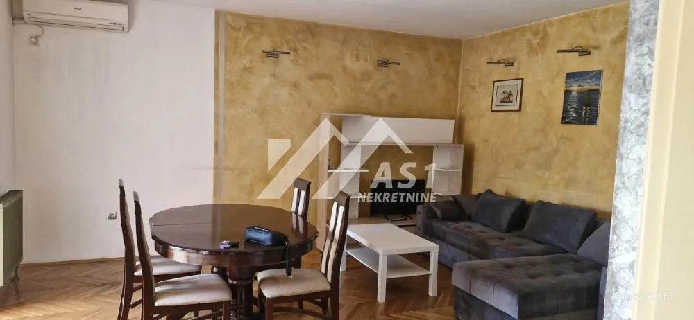 Izdavanje, dvosoban stan, 47m², Rotkvarija, Novi Sad Sve Podlokacije