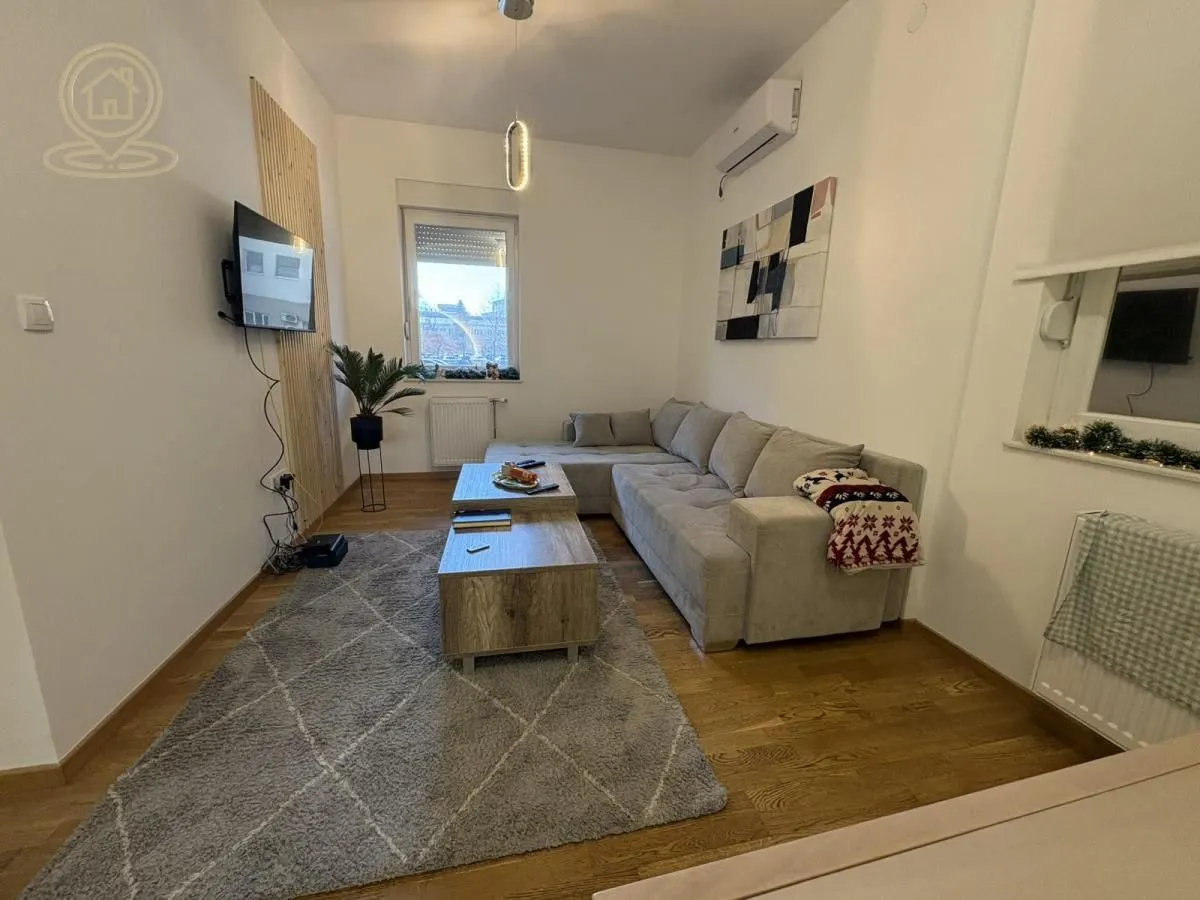 Prodaja, jednosoban stan, 41m², Rotkvarija, Novi Sad Sve Podlokacije