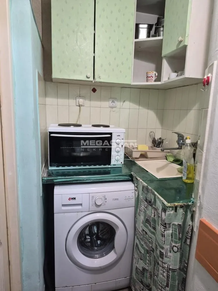 Rent, one bedroom apartment, 29m², Kalenić Pijaca, Vračar Sve Podlokacije